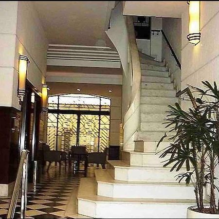 Residencial Com Servicos 45 Metros Decorado Com Sala, Suite E Cozinha Na Quadra Da Praia De Copacabana Ріо-де-Жанейро Екстер'єр фото
